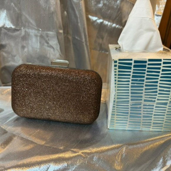 Small Brown clutch or shoulder or cross body purse - Picture 6 of 6